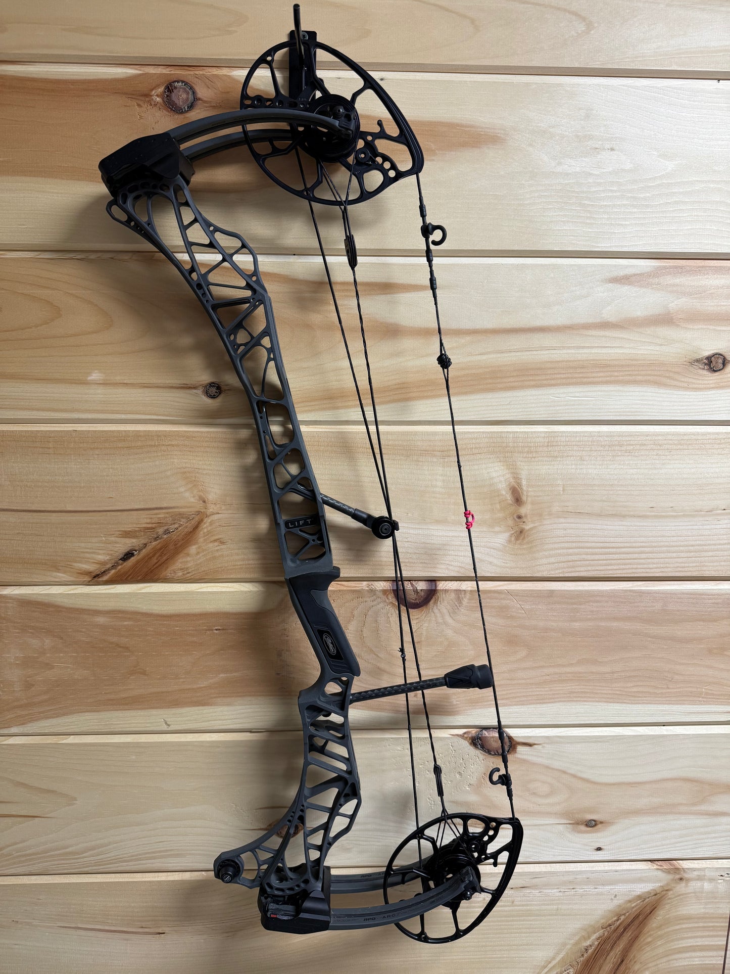 Mathews Lift X 29.5 - Used