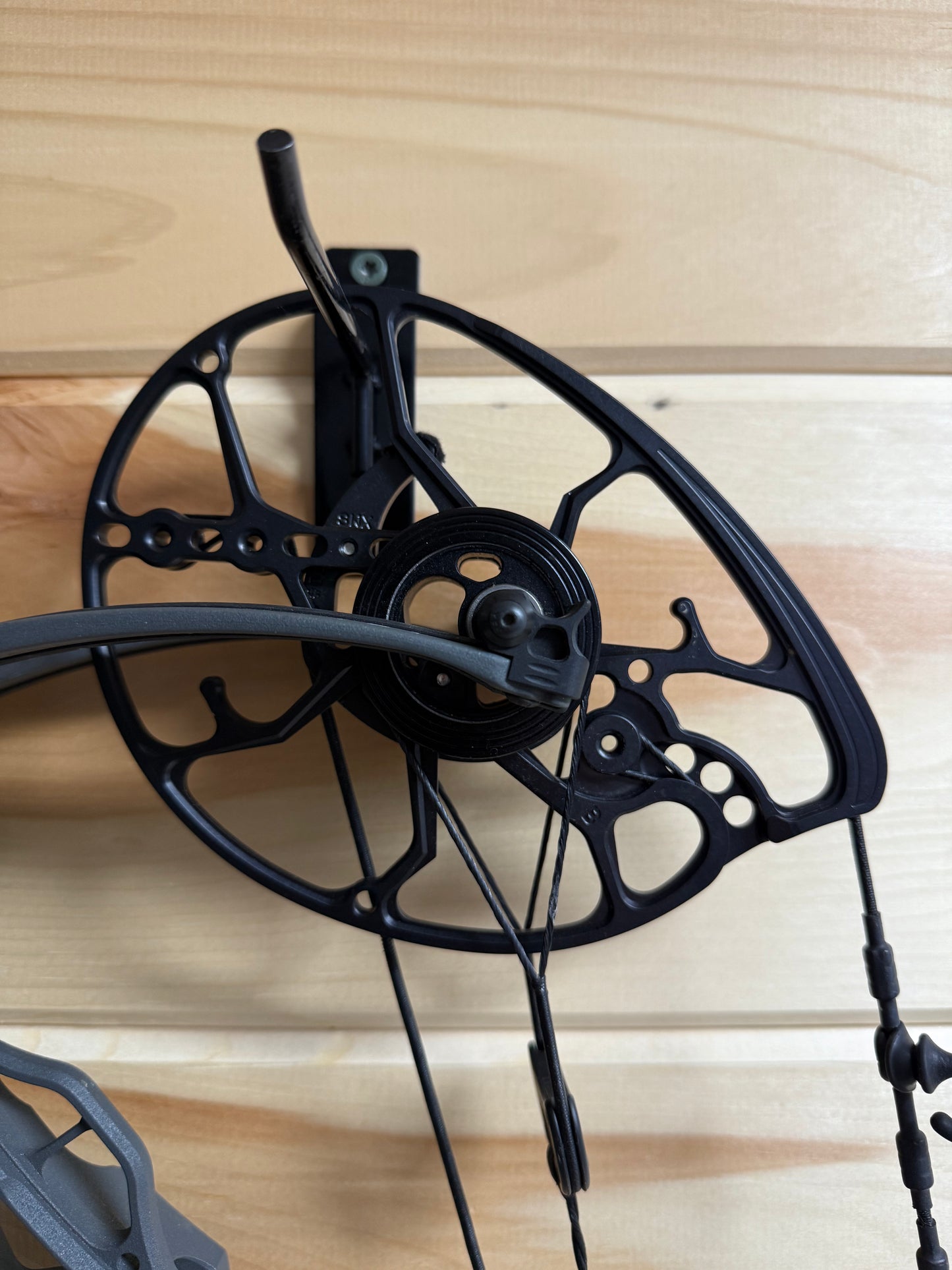 Mathews Lift X 29.5 - Used