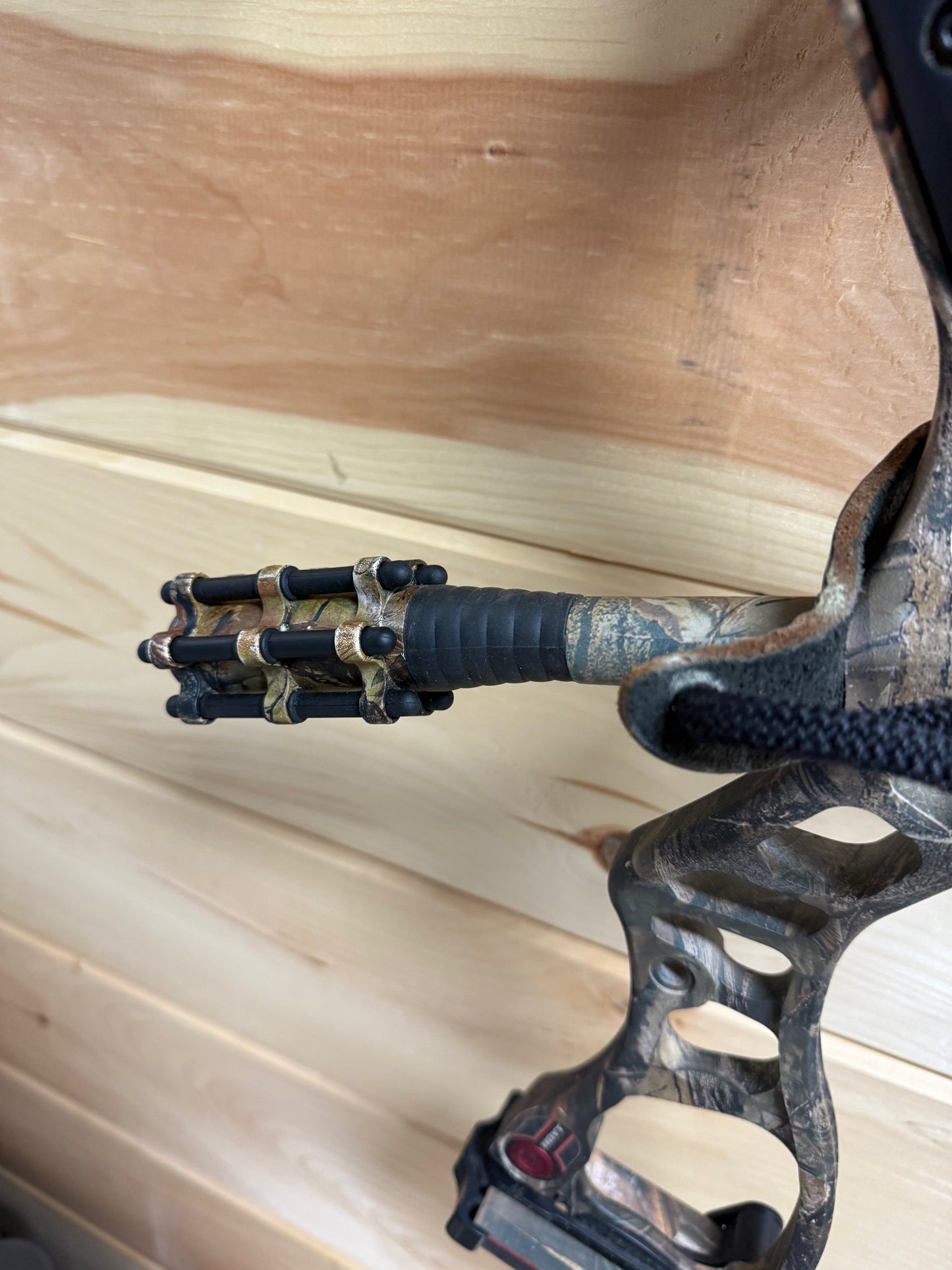Hoyt Vector 35 - Used
